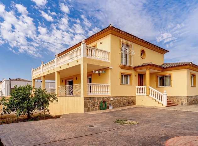 Resale - Villa - La Nucia - La Nucia Centro