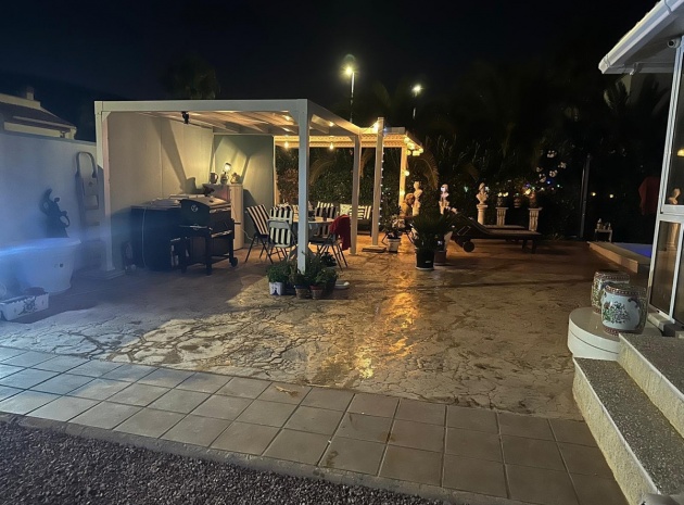 Återförsäljning - Villa - Hondón de las Nieves - Hondón de las Nieves Centro