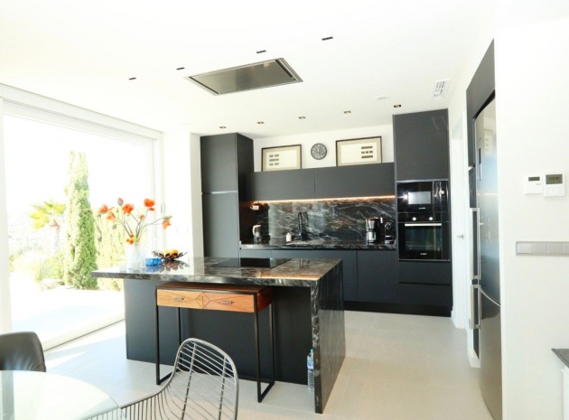 Återförsäljning - Villa - Finestrat