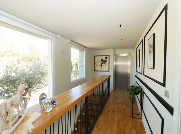 Återförsäljning - Villa - Finestrat