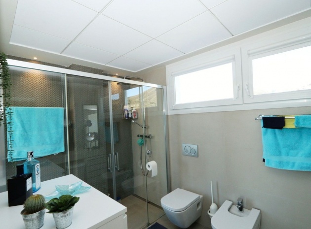 Återförsäljning - Villa - Finestrat