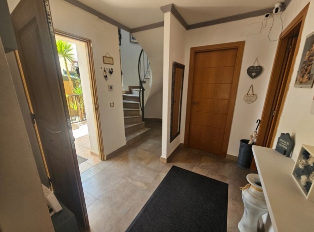 Återförsäljning - Villa - Finestrat