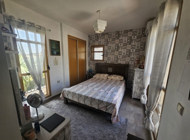 Återförsäljning - Villa - Finestrat