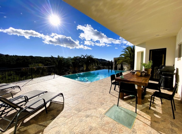 Resale - Villa - Busot - Busot Centro