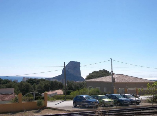 Wederverkoop - Land - Novelda - Estación