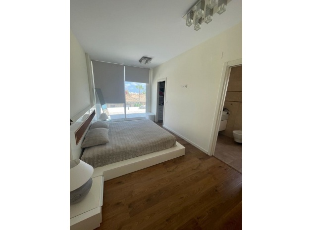 Wiederverkauf - Villa - Bigastro