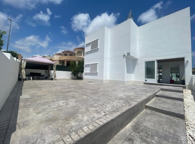 Wiederverkauf - Villa - Bigastro