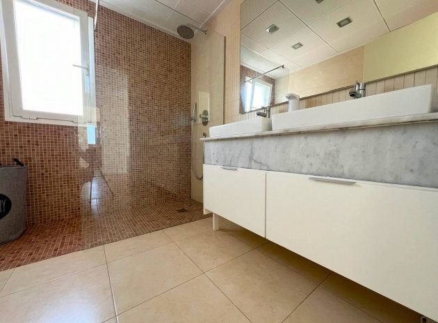 Wiederverkauf - Villa - Bigastro