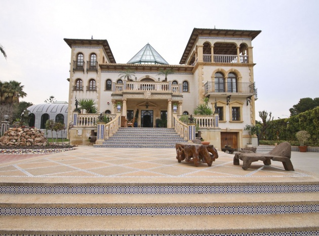 Wiederverkauf - Villa - Orihuela - Villamartin