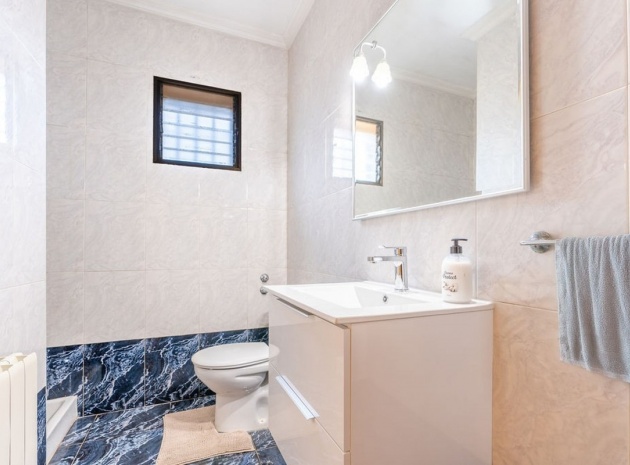 Återförsäljning - Country Property - Hondón de las Nieves - Hondón de las Nieves Centro