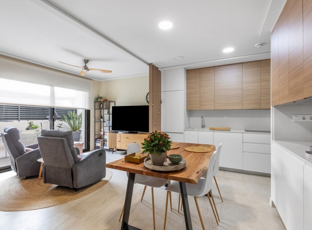 Återförsäljning - Lägenhet - Torrevieja - Torre La Mata