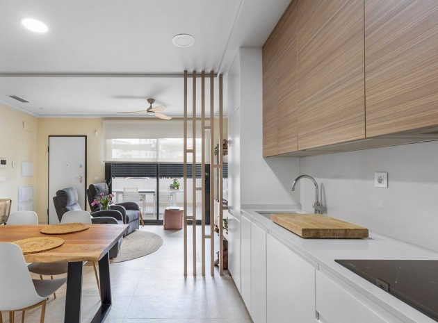 Återförsäljning - Lägenhet - Torrevieja - Torre La Mata