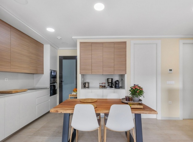 Återförsäljning - Lägenhet - Torrevieja - Torre La Mata