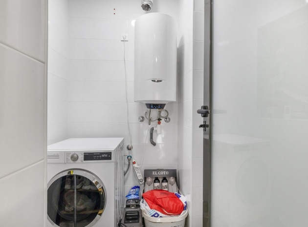 Återförsäljning - Lägenhet - Torrevieja - Torre La Mata