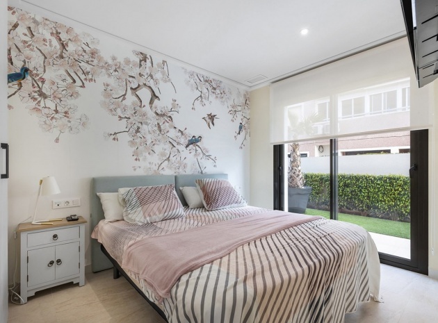 Återförsäljning - Lägenhet - Torrevieja - Torre La Mata