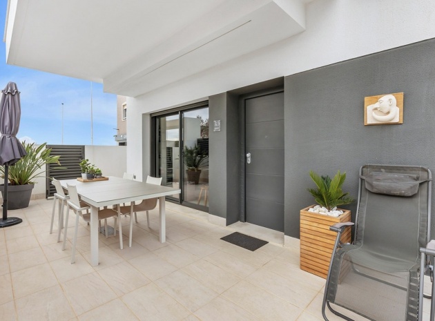 Återförsäljning - Lägenhet - Torrevieja - Torre La Mata