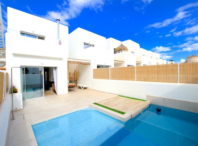 Resale - Villa - San Fulgencio - La Marina