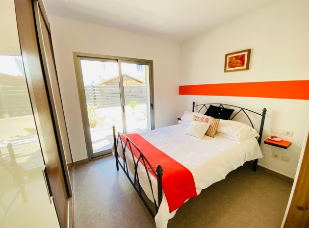 Wiederverkauf - Villa - Cox