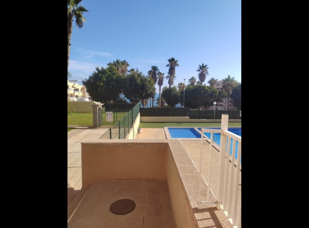 Återförsäljning - Lägenhet - Torrevieja - La Mata