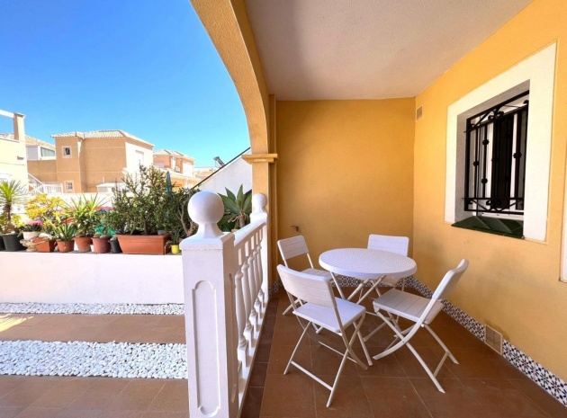 Resale - Villa - Torrevieja - Torrevieja Centro