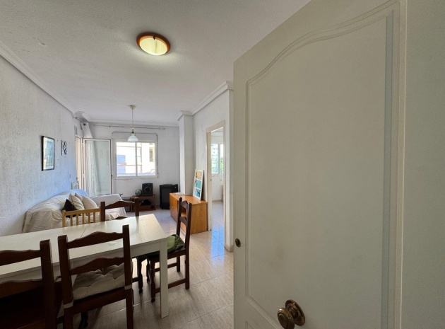 Wiederverkauf - Wohnung - Torrevieja - Torrevieja Centro