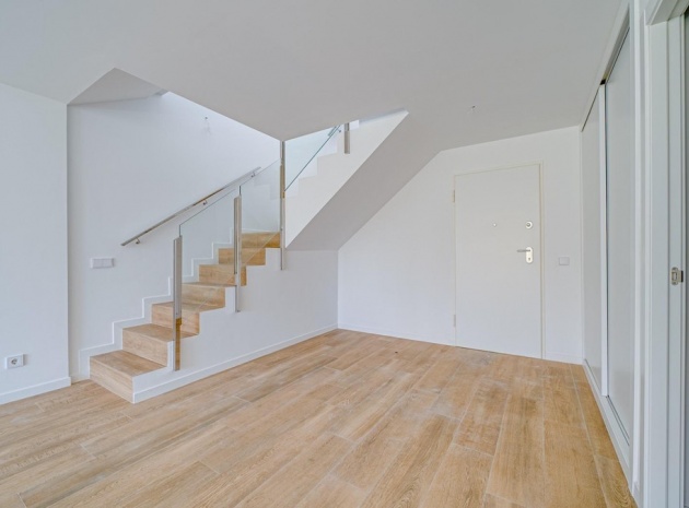 Återförsäljning - Lägenhet - Finestrat