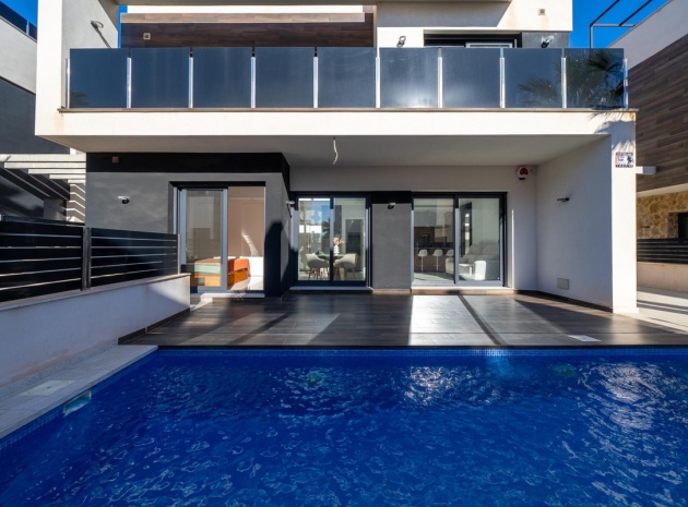 Återförsäljning - Villa - Orihuela - Orihuela Costa