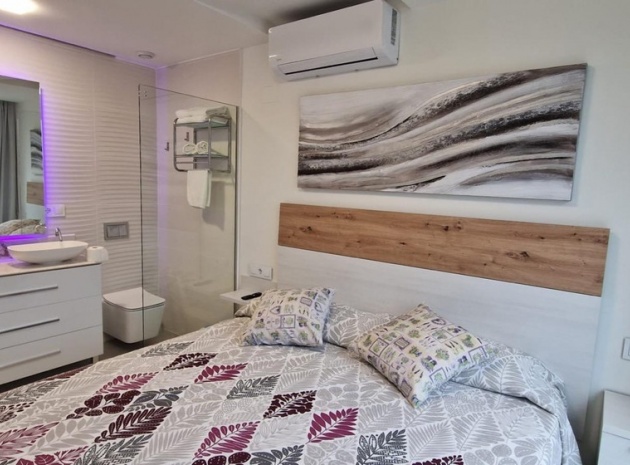 Återförsäljning - Lägenhet - Finestrat