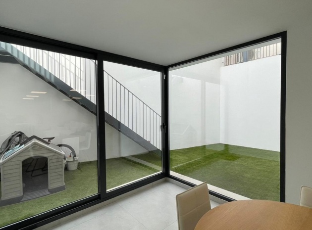 Resale - Villa - Finestrat