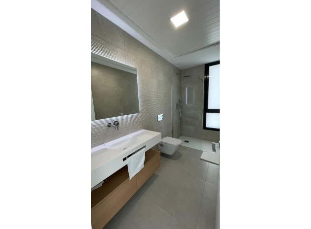 Resale - Villa - Finestrat