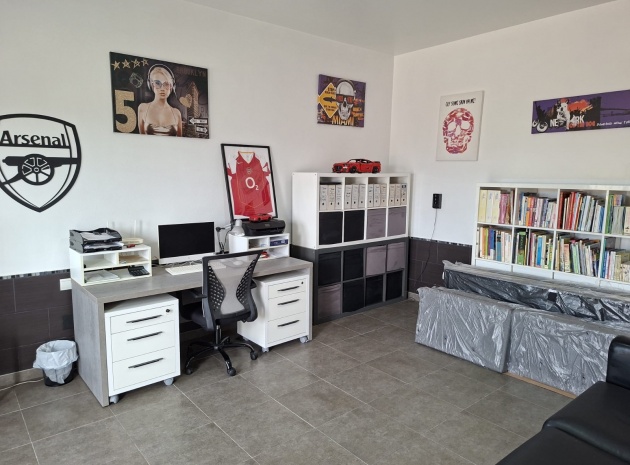 Resale - Villa - Catral