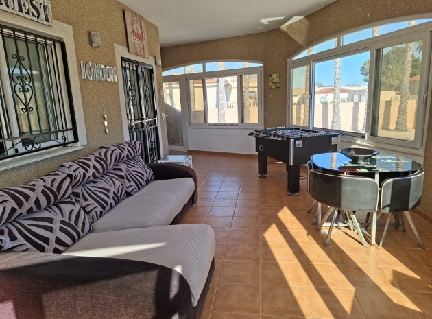 Resale - Villa - Catral