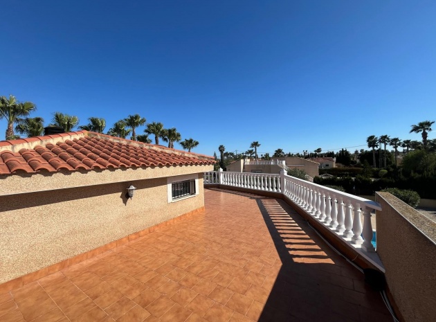 Resale - Villa - Catral