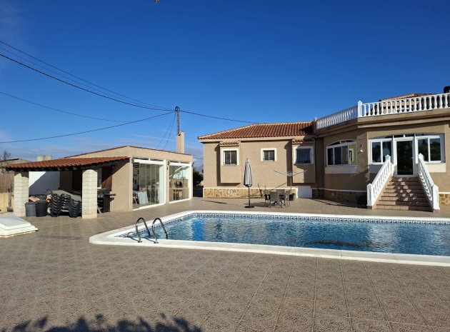 Resale - Villa - Catral