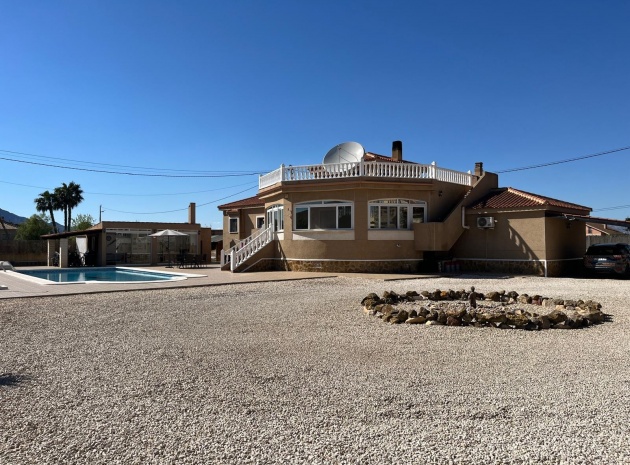 Resale - Villa - Catral