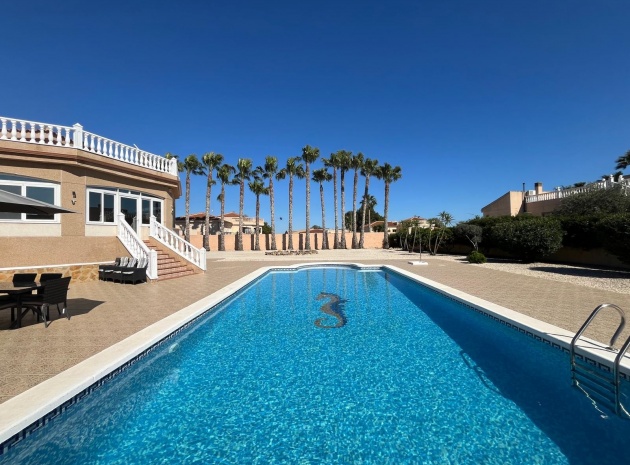 Resale - Villa - Catral