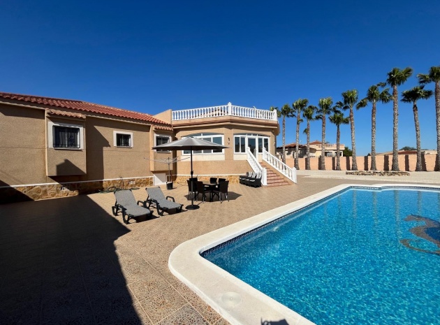 Resale - Villa - Catral