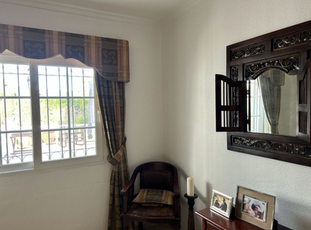 Resale - Townhouse - Villamartin - rioja