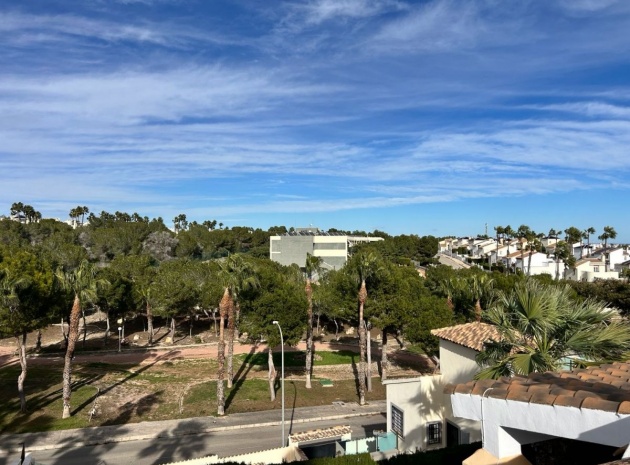 Resale - Townhouse - Villamartin - rioja