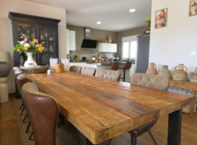 Wiederverkauf - Villa - Pinoso - Pinoso Centro