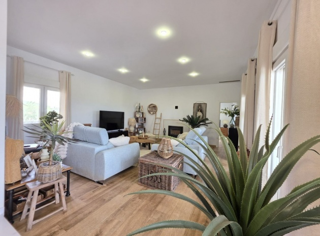 Wiederverkauf - Villa - Pinoso - Pinoso Centro