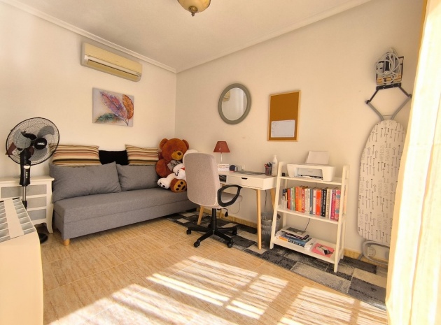 Wiederverkauf - Villa - Guardamar del Segura - Urbanización El Raso