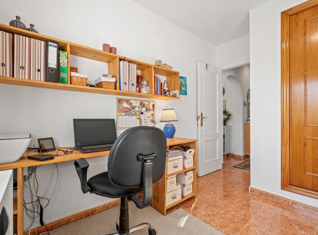 Återförsäljning - Villa - San Fulgencio - La Marina