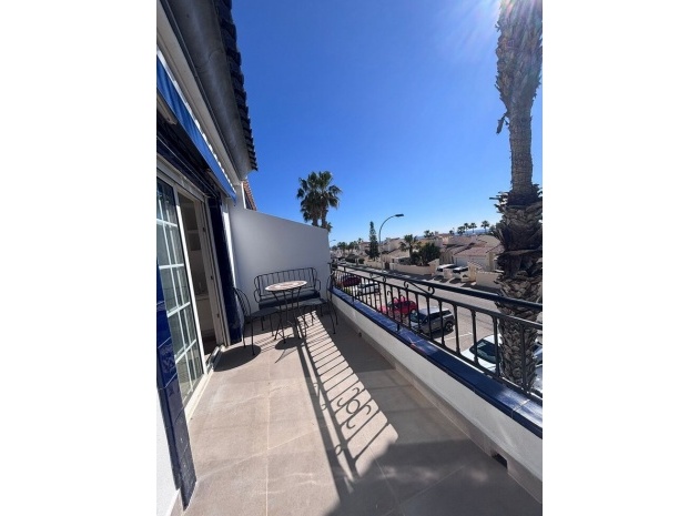 Återförsäljning - Lägenhet - Orihuela - Los Dolses