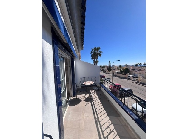 Återförsäljning - Lägenhet - Orihuela - Los Dolses