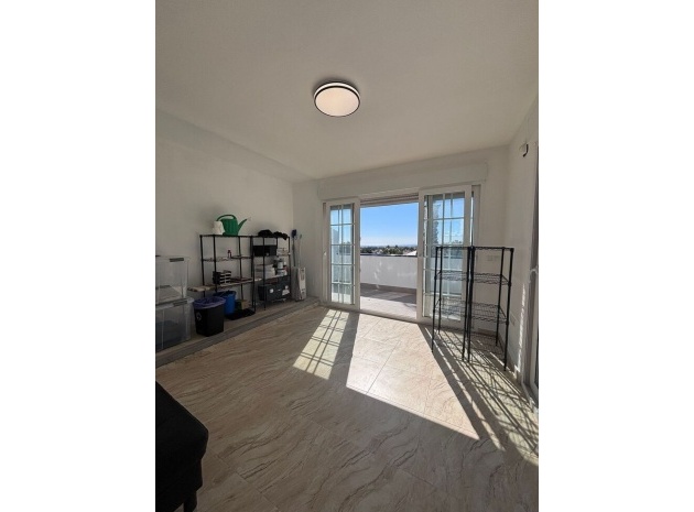 Återförsäljning - Lägenhet - Orihuela - Los Dolses