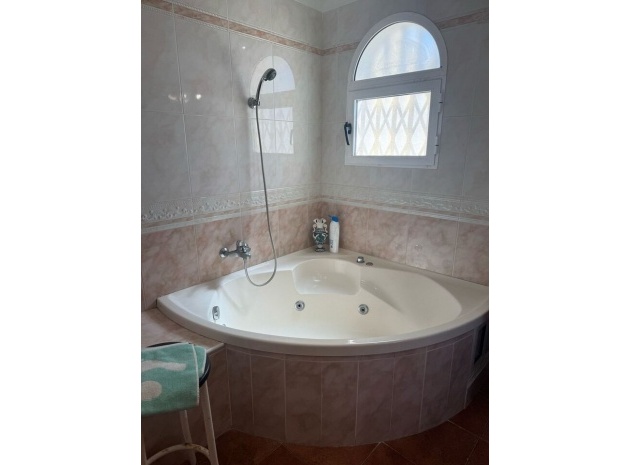 Återförsäljning - Villa - Orihuela - La Zenia