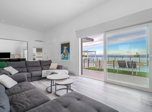 Resale - Villa - Algorfa - Algorfa Centro