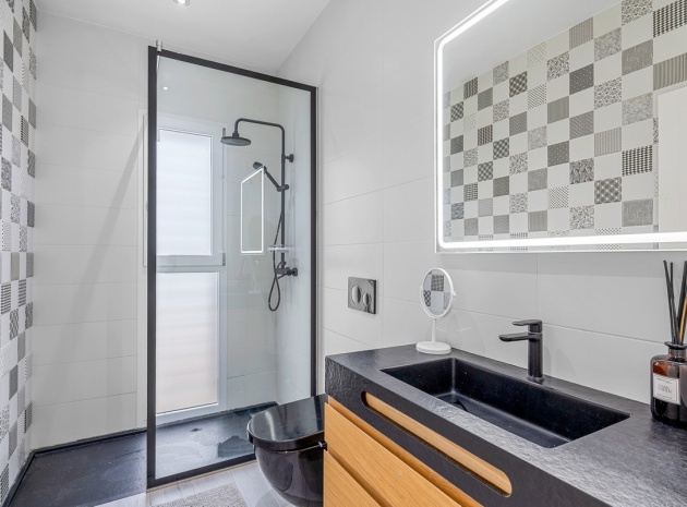 Resale - Villa - Algorfa - Algorfa Centro