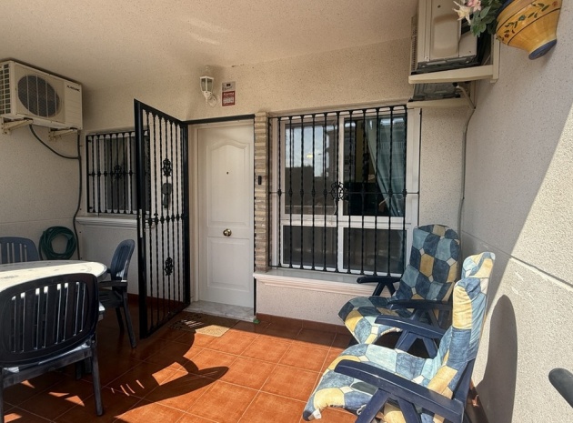 Återförsäljning - Lägenhet - Villamartin - Costa Blanca South